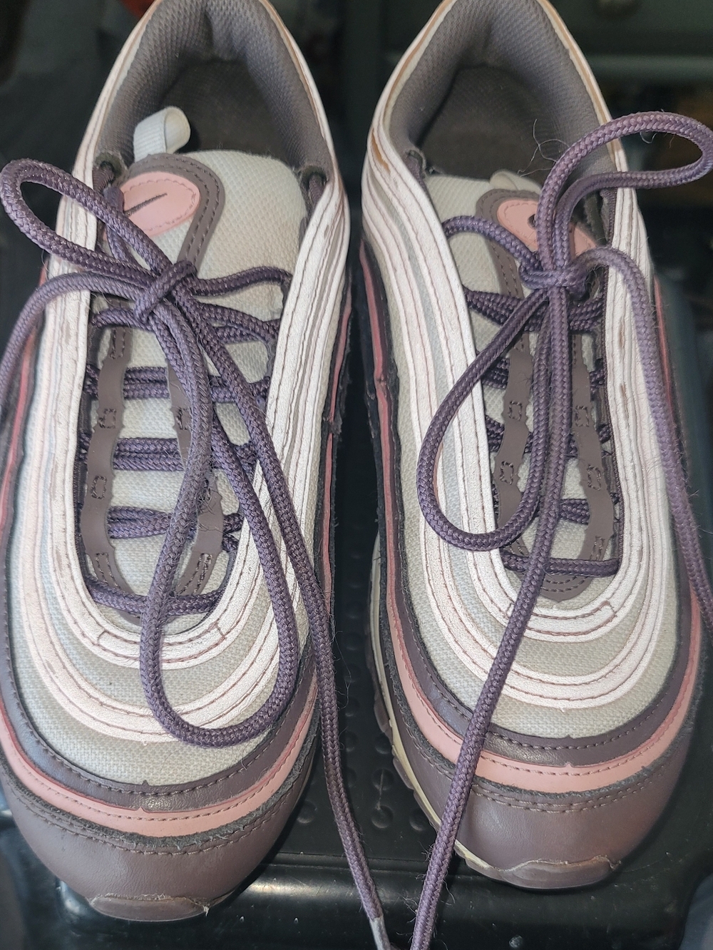 Nike Kids Sneakers in Mauve and Cream